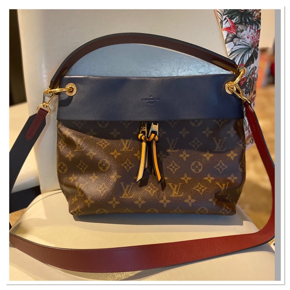 🎈SOLD❤️ Louis Vuitton Tuileries Besace - Picture 7 of 16